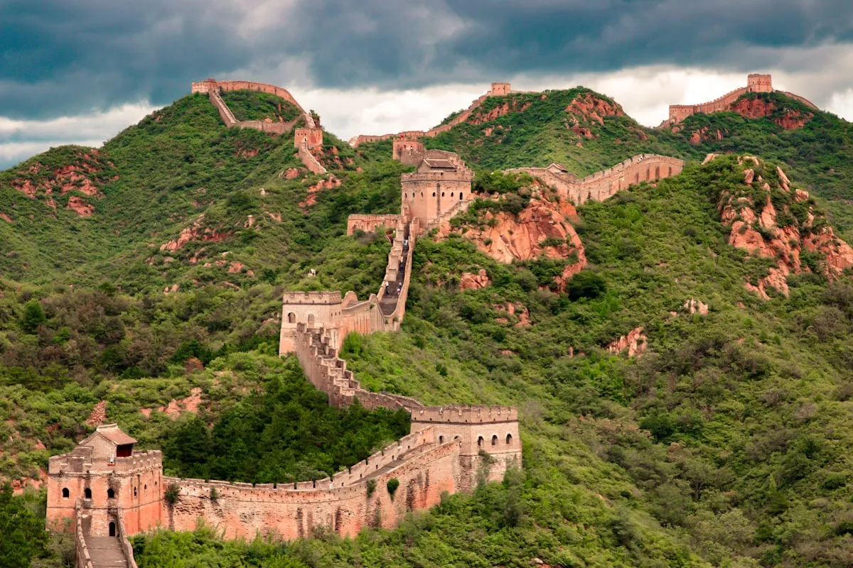 Great Wall — detail view